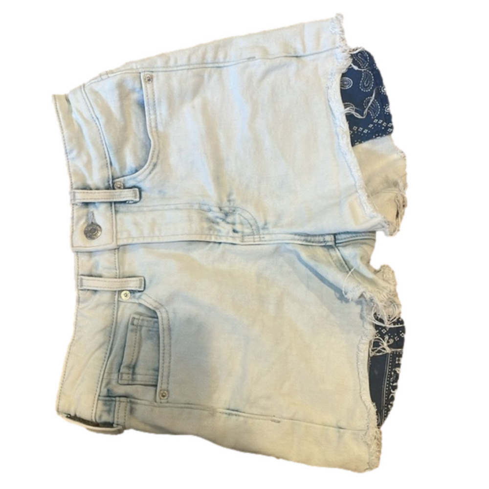 Old Navy paisley pockets Jean shorts - Picture 8 of 8